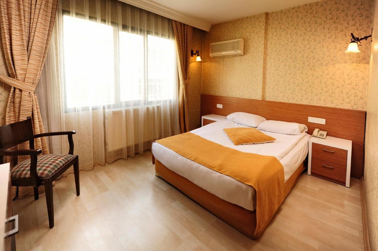 Uestuen Hotel Alsancak İzmir Exterior foto